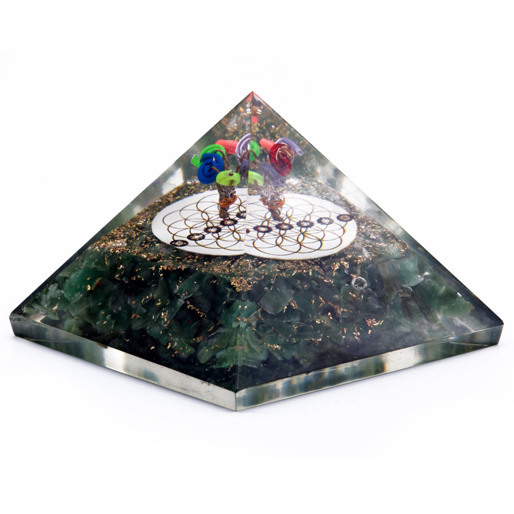 --Orgonite Pyramid - Green Acewnturine nd Flower of Life - 70 mm-