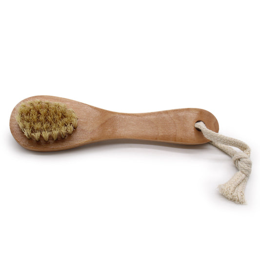 --Serious Scrub Face Brush-