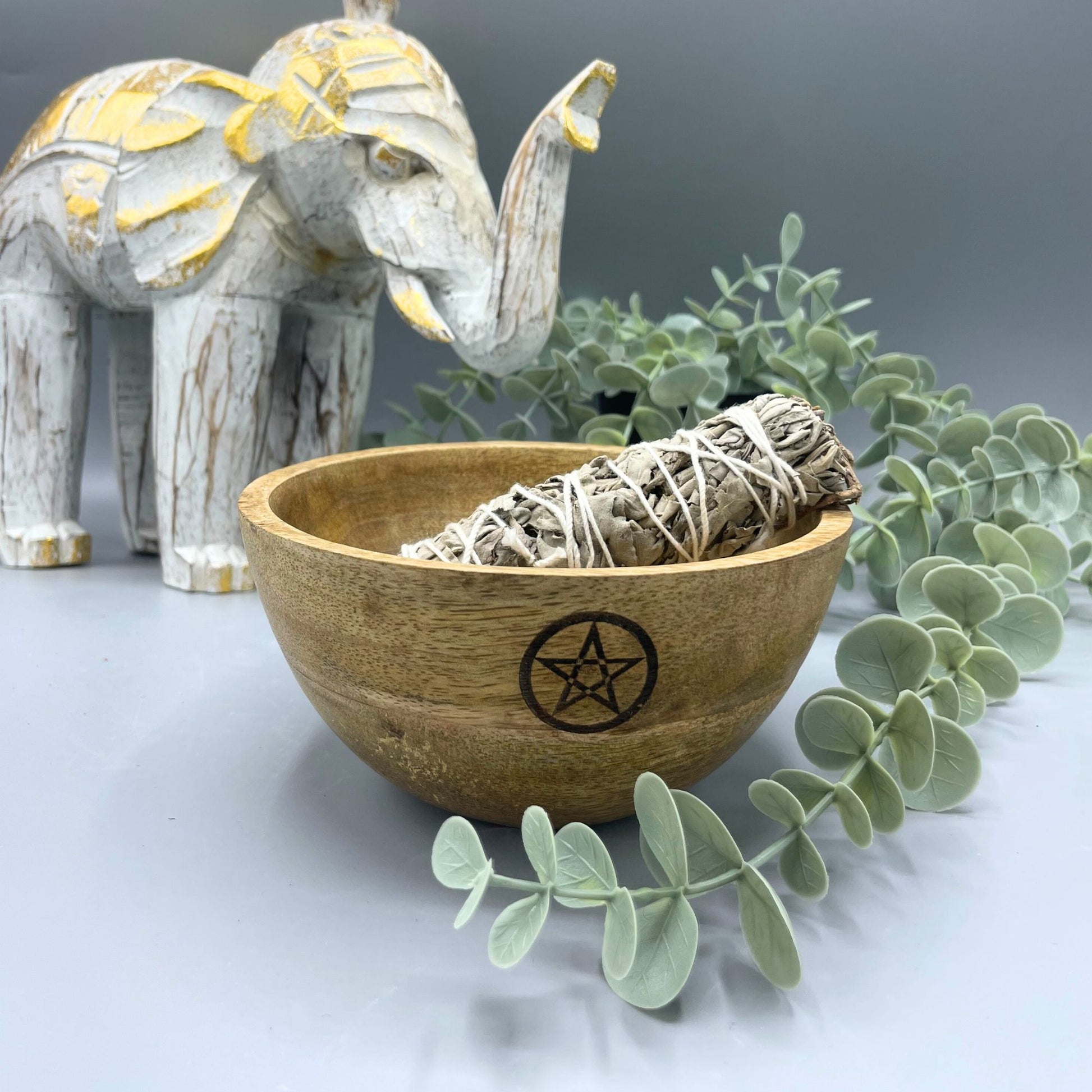 --Wooden Smudge and Ritual Offerings Bowl - Pentagram - 13x7cm-