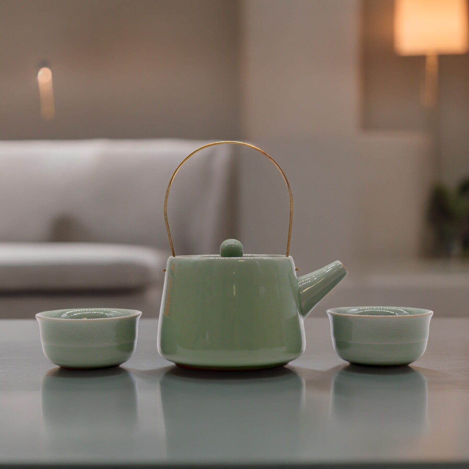 --Herbal Jade Teapot Set - Pot & Two Cups-